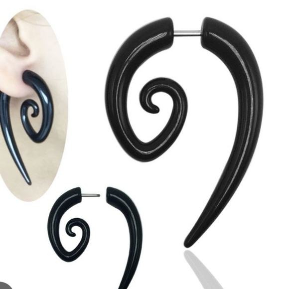 Black Spiral Earrings - Picture 4 of 7